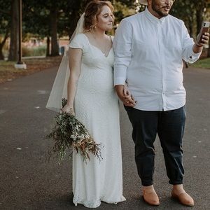 Tadashi Shoji Leeds Gown